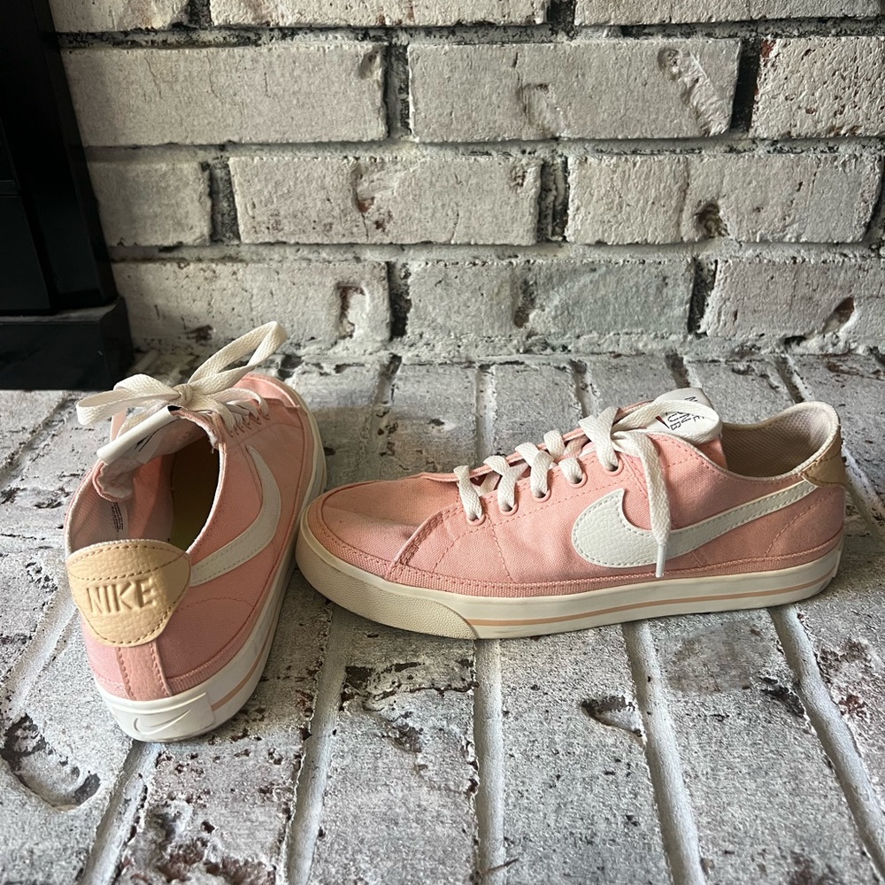 Nike Peach and White Sneakers